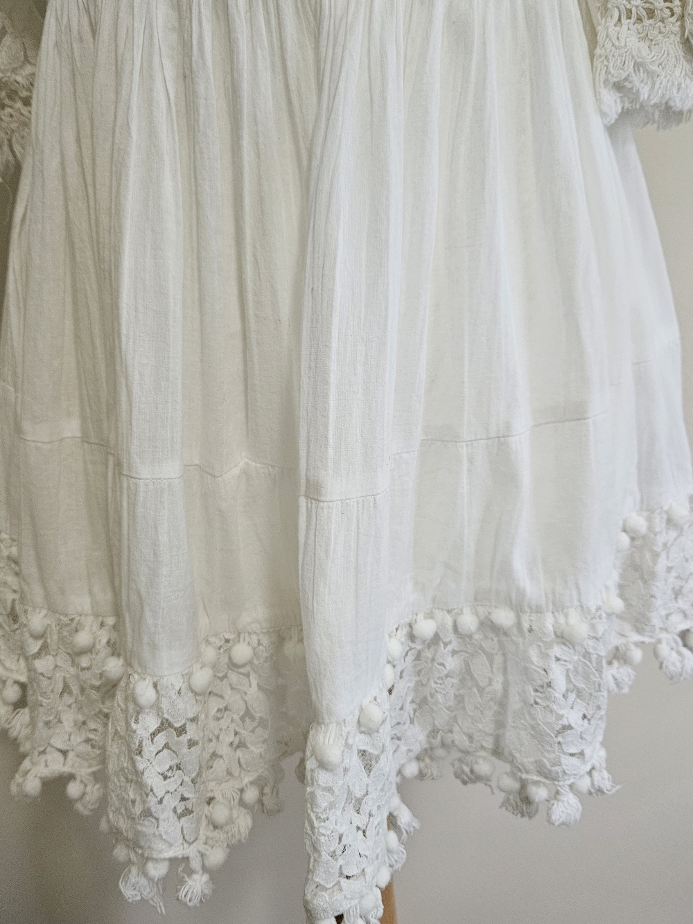Italian summer - White Lace-Trim Mini Dress - Picture 3 of 8